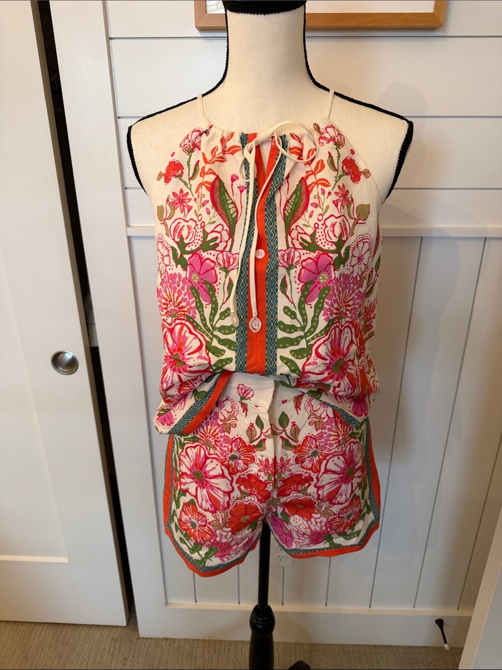Avara BNWTFloral Printed Halter top and matching shorts - XS sold as set